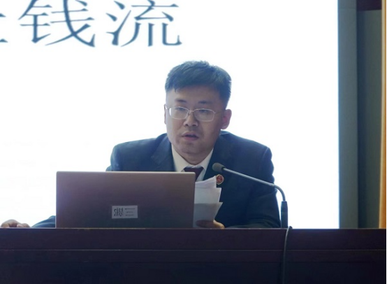 【主题教育】我校举办“电诈宣讲进校园 筑牢反诈防火墙”专题知识讲座