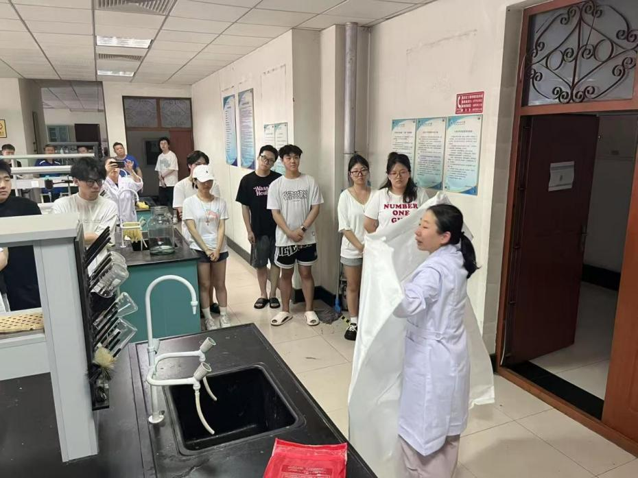 筑牢安全防线,守护实验平安——材料科学与工程学院实验室防火安全培训顺利开展