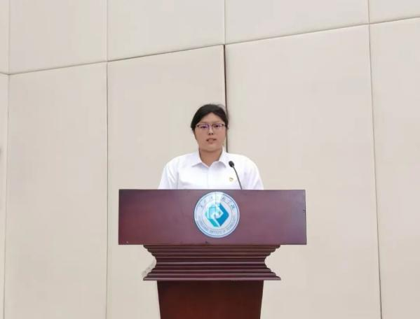 将磨难淬炼成青春勋章——记经济管理学院优秀学生党员白玉贤