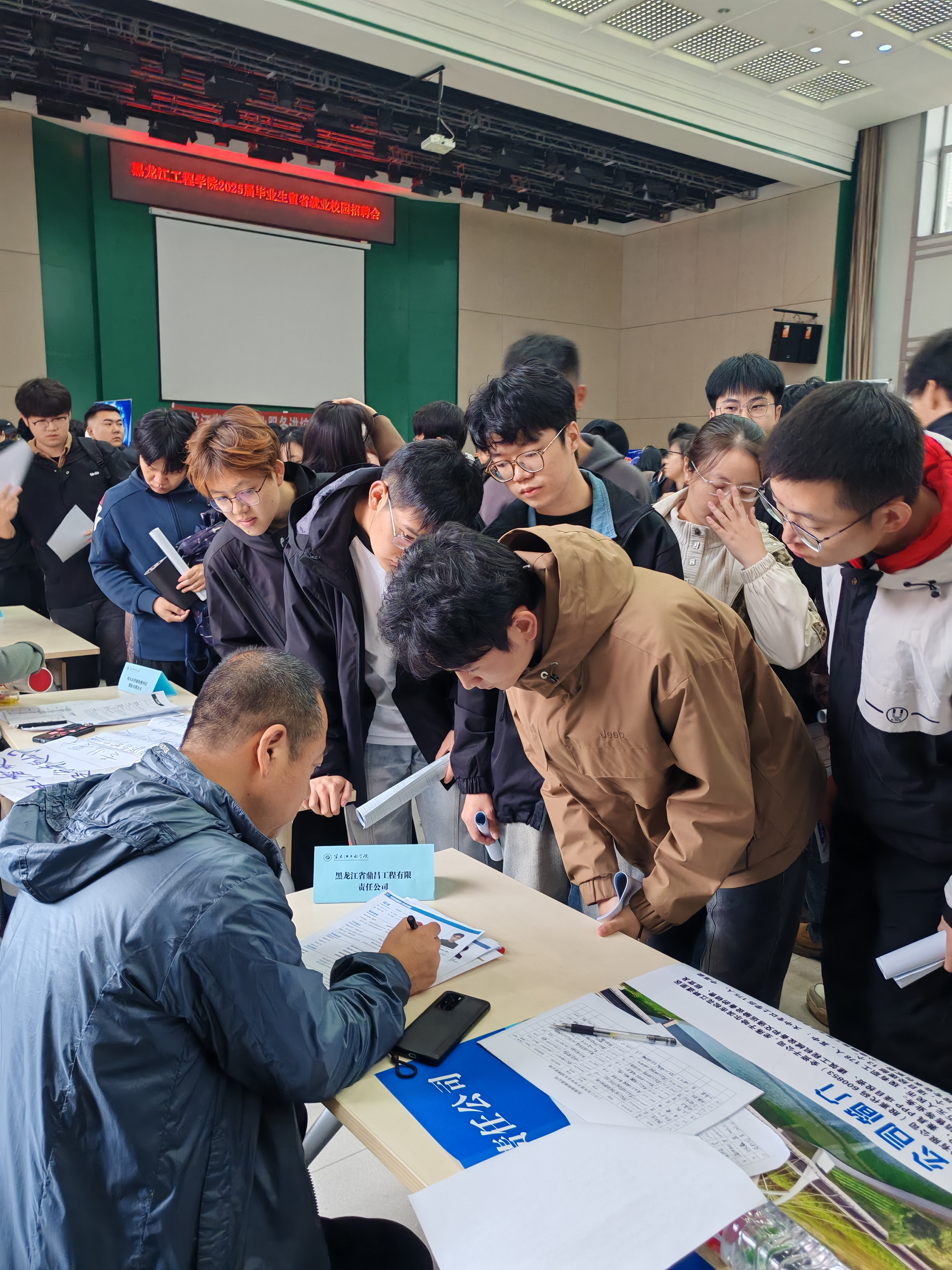 202410101433518904.png 202410101433518904.png